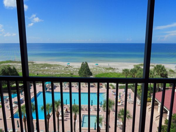 Longboat Key Vacation Rental | 3-Bedroom Beachfront Penthouse with Gulf Views