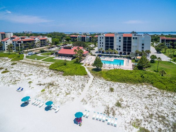 Longboat Key Vacation Rental | 3-Bedroom Beachfront Penthouse with Gulf Views