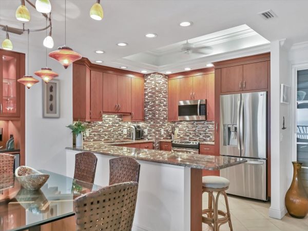 Longboat Key Vacation Rental | 3-Bedroom Beachfront Penthouse with Gulf Views
