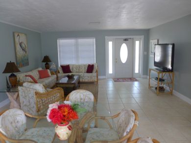 Oceanside private pool with dock home - additional view, photo 5