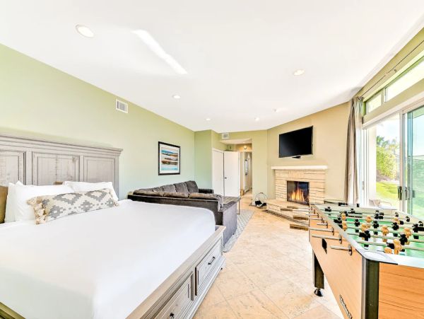 La Jolla Vacation Rental - Ocean View Home with Pool