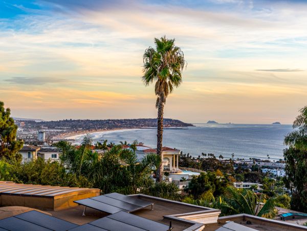 La Jolla Vacation Rental - Ocean View Home with Pool