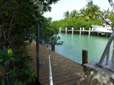 Comfortable canal front home near Sombrero Beach