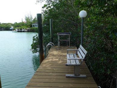 Comfortable canal front home near Sombrero Beach