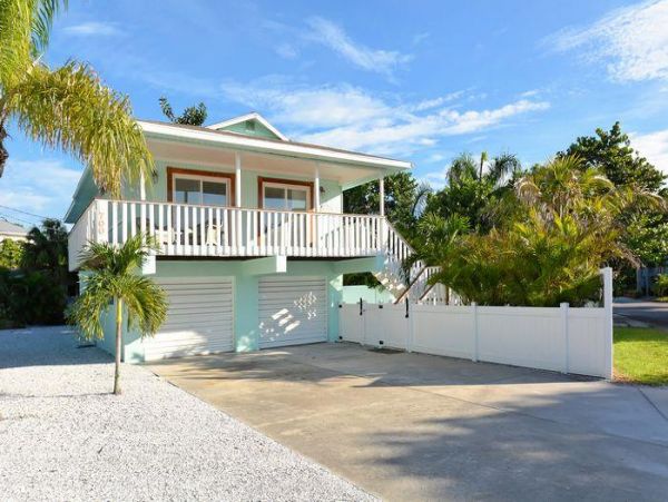 Anna Maria Island Vacation Rental Home with Two Bedrooms