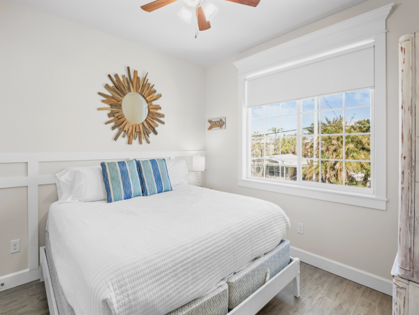 Anna Maria Island Luxury Vacation Rental  4-Bedroom Beach House with Pool & Rooftop Deck