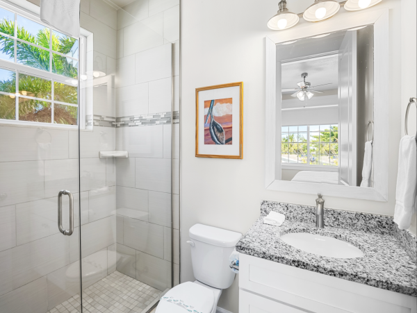 Anna Maria Island Luxury Vacation Rental  4-Bedroom Beach House with Pool & Rooftop Deck