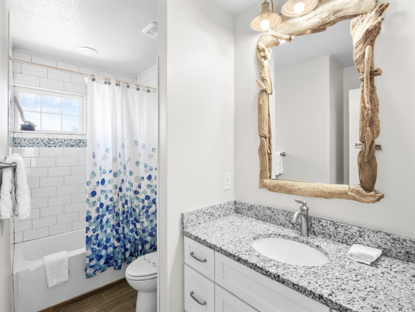 Anna Maria Island Luxury Vacation Rental  4-Bedroom Beach House with Pool & Rooftop Deck