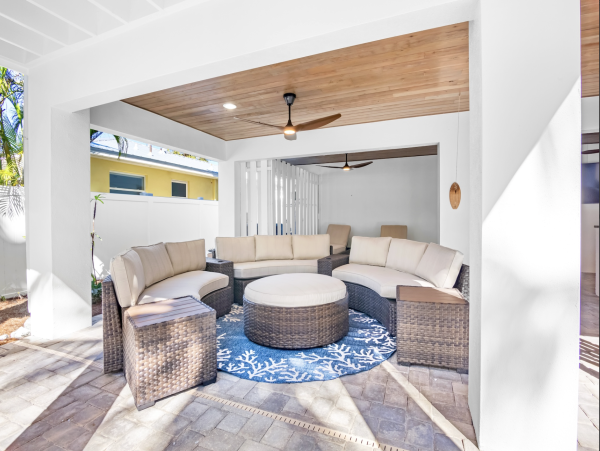 Anna Maria Island Luxury Vacation Rental  4-Bedroom Beach House with Pool & Rooftop Deck