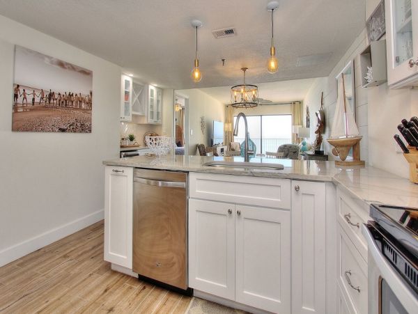 Indian Shores Gulf Front Beach Front Condo - 3 Bedrooms
