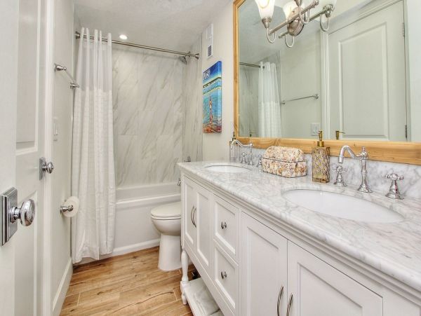 Indian Shores Gulf Front Beach Front Condo - 3 Bedrooms