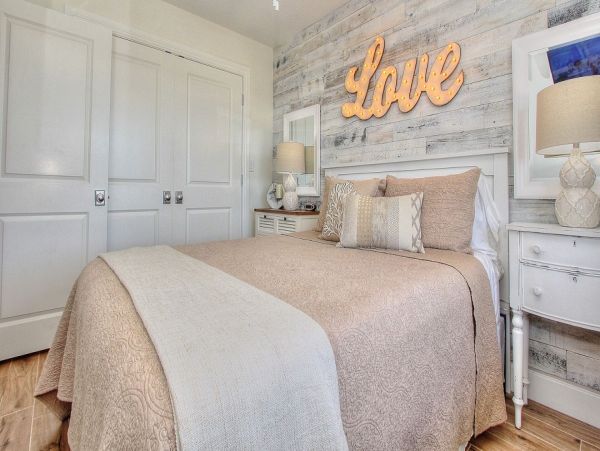 Indian Shores Gulf Front Beach Front Condo - 3 Bedrooms