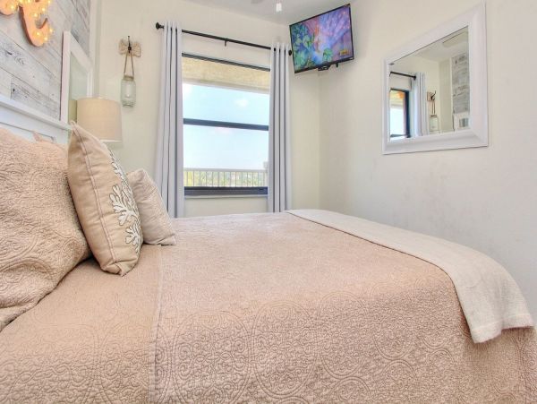 Indian Shores Gulf Front Beach Front Condo - 3 Bedrooms