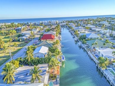 Key Colony Beach Bungalow Canal Views Walk to Beach