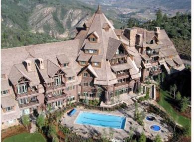 Large Rental Home in Beaver Creek with Communal Pool.