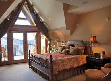 Large Rental Home in Beaver Creek with Communal Pool.