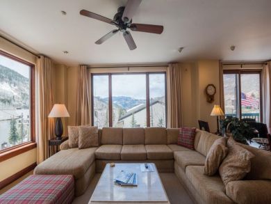 Three Bedroom Ski Accommodation Cascade Village Pool Hot Tub