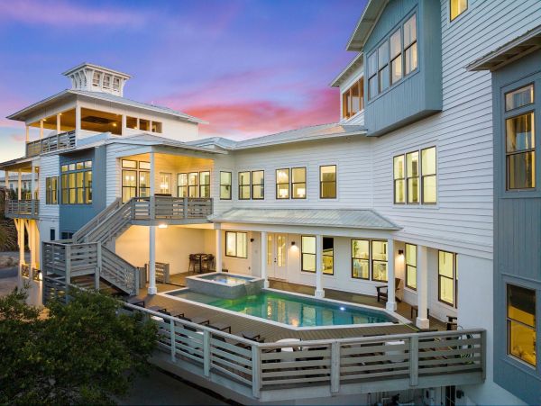 Luxurious Vacation Home in Santa Rosa Beach Sleeps 34 Guests