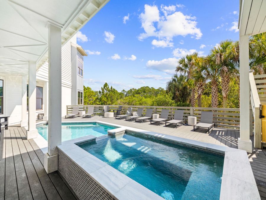 Luxurious Vacation Home in Santa Rosa Beach Sleeps 34 Guests