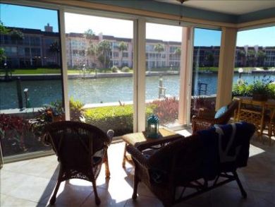 Longboat Key 2 Bedroom Vacation Rental Canal Views Sleeps 4