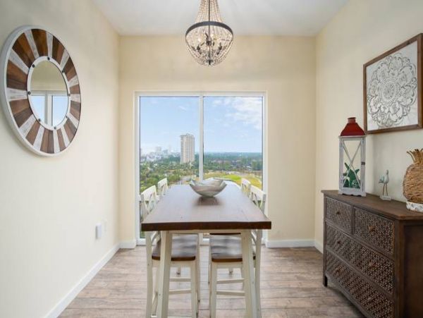 2 Bedroom Vacation Condo with Pool and SPA 7 Guests