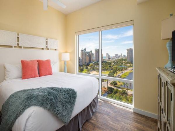 2 Bedroom Vacation Condo with Pool and SPA 7 Guests