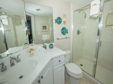 Bathroom - Walk in shower