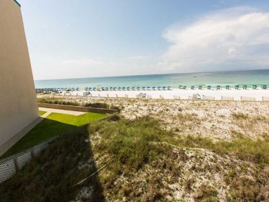 Beach Condo Three Bedrooms Two Bathrooms Sleeps Seven