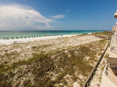 Beach Condo Three Bedrooms Two Bathrooms Sleeps Seven