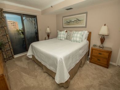 Destin Gulf View Two Bedroom Vacation Condo Sleeps 8