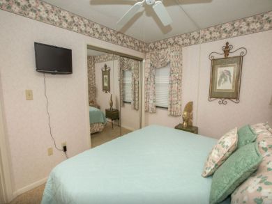 Two Bedroom Vacation Condo in Destin Sleeps 6