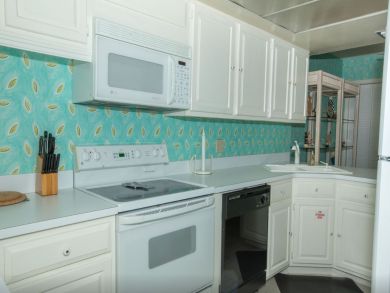 Two Bedroom Vacation Condo in Destin Sleeps 6