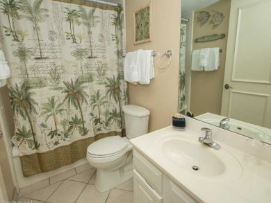 Destin Two Bedroom Two Bathroom Beach Condo Sleeps Six