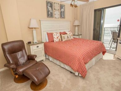 Destin Two Bedroom Two Bathroom Beach Condo Sleeps Six