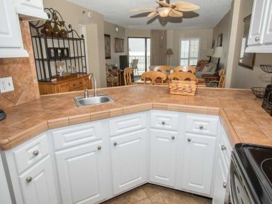 Destin Two Bedroom Two Bathroom Beach Condo Sleeps Six