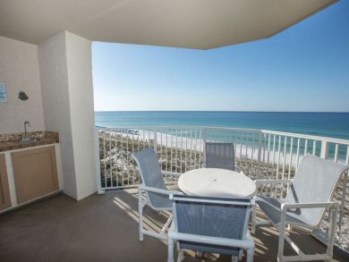 Full Gulf View from this 2 Bedroom 2 Bathroom Beach Condo