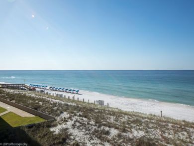 Destin Vacation Condo Sleeps Six Guests.