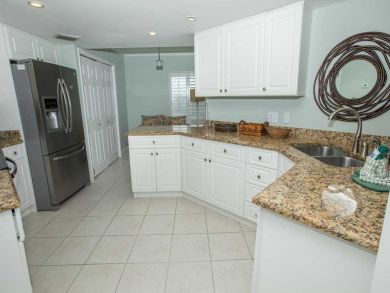 Three Bedroom Two Bathroom Beach Condo Sleeps Eight