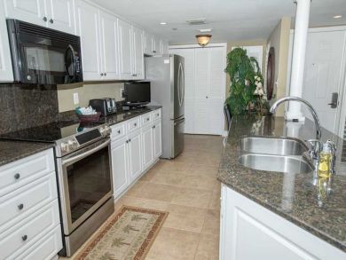 Two Bedroom Beach Vacation Condo Sleeps Six
