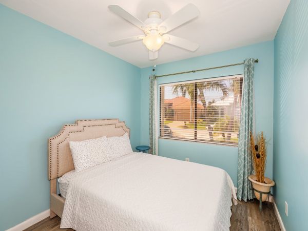 Marco Island Canal Front Vacation Home Sleeps 6 Guests