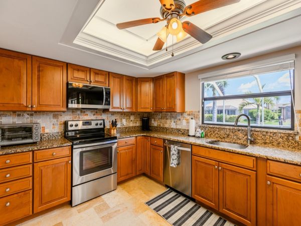 Marco Island Canal Front Vacation Home Sleeps 6 Guests