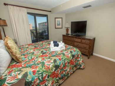 Destin Vacation Rental Condo Two Bedrooms Sleeps 6