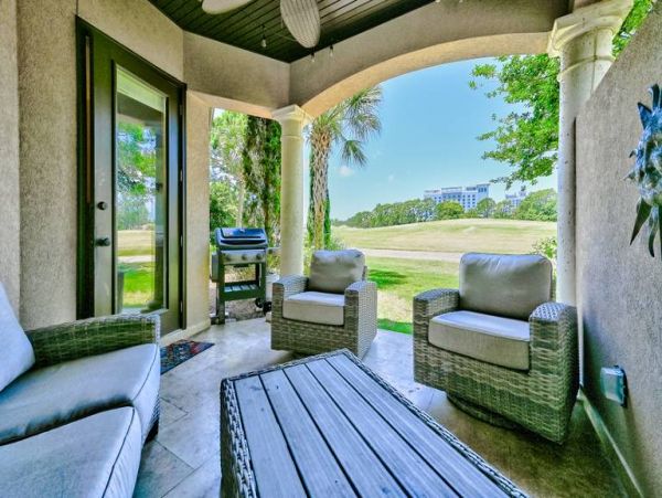 Vacation Villa in Miramar with Tennis Court and Golf Course