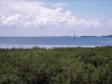 Longboat Key Value Priced 2 Bedroom Vacation Rentals