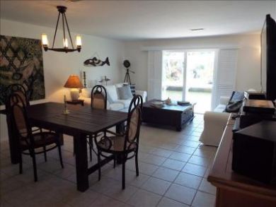 Longboat Key Value Priced 2 Bedroom Vacation Rentals