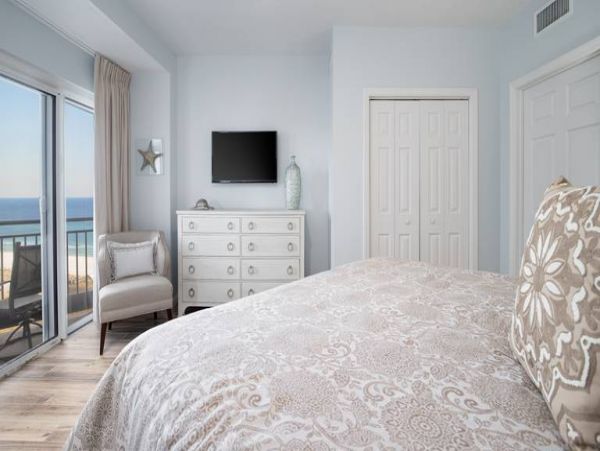 Ocean View Vacation Beach Condo in Miramar Beach 6 Guests