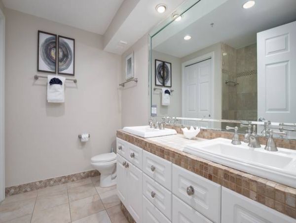 Ocean View Vacation Beach Condo in Miramar Beach 6 Guests