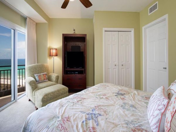 Miramar Beachfront 2 Bedroom Condo Spectacular Ocean Views