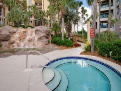 Miramar Vacation Condo Sleeps Six Guests.