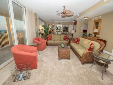 Destin Vacation Condo Sleeps Six Guests.